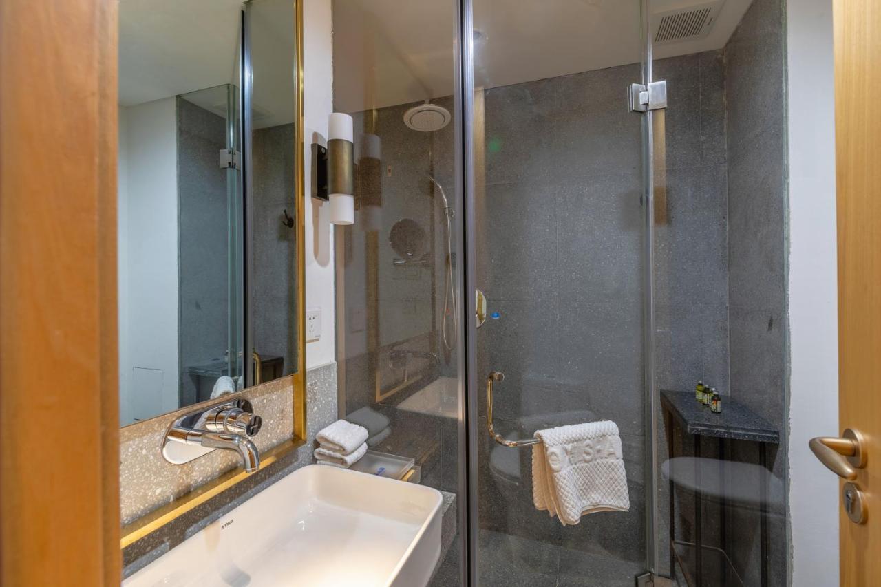 Yoba Boutique Hotel Жангжиаже Екстериор снимка