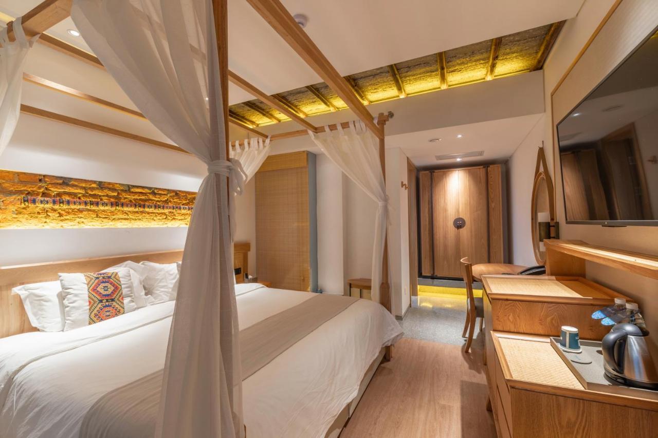 Yoba Boutique Hotel Жангжиаже Екстериор снимка